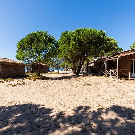 Golfo Di Sogno مكان تخييم 4*