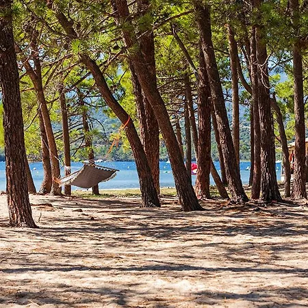 Кемпинг Golfo Di Sogno 4*