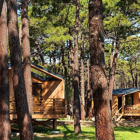 Кемпинг Golfo Di Sogno 4*