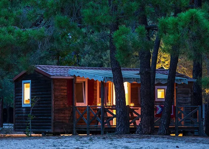 Кемпинг Golfo Di Sogno Порто-Веккьо